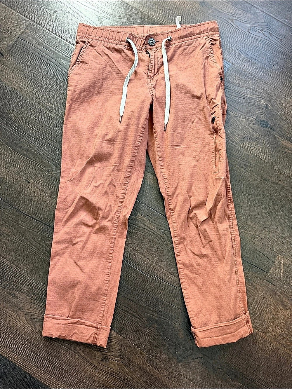 Women’s Vuori rip stop cargo Pink Pants size small